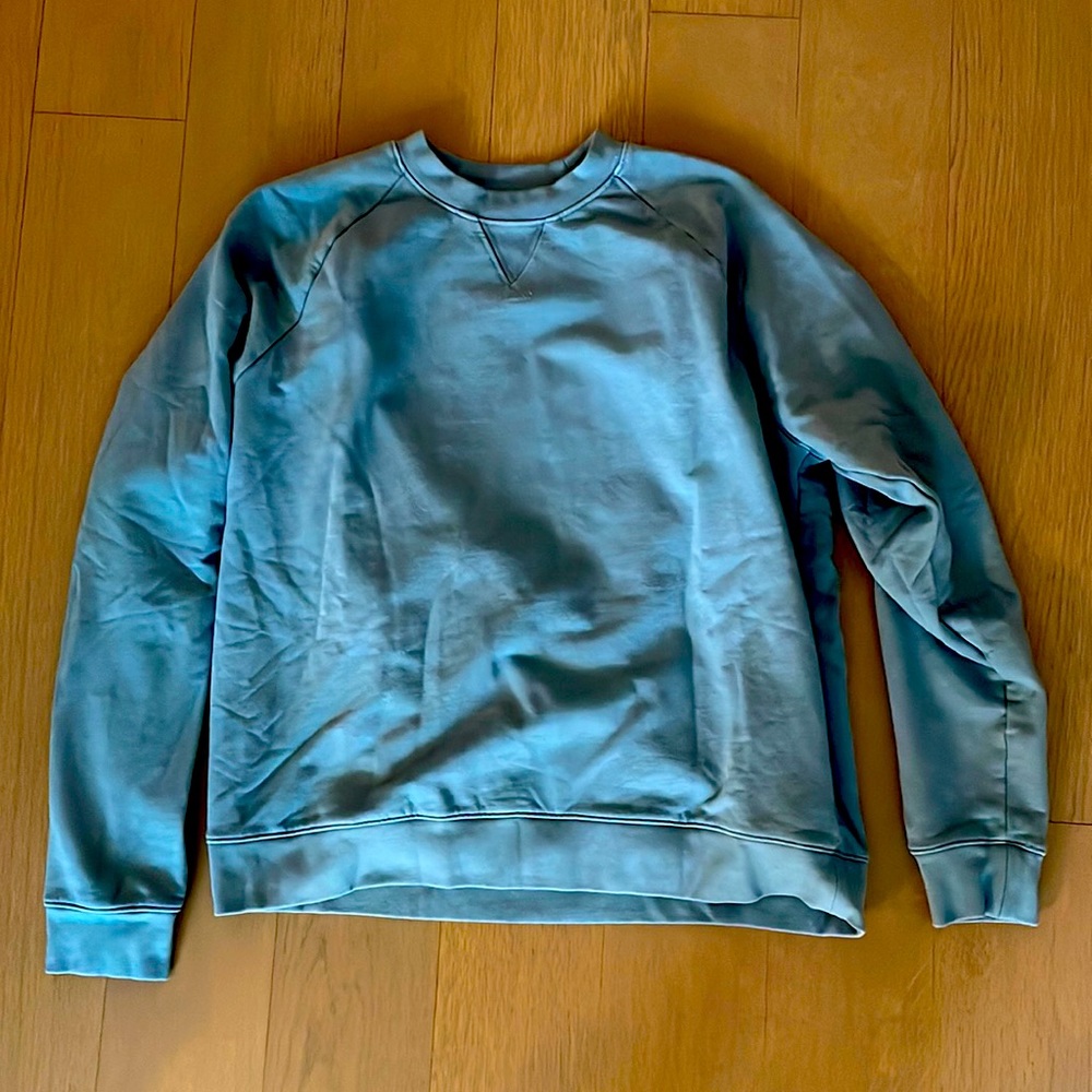 Large Brooklinen Blue crew neck sweater